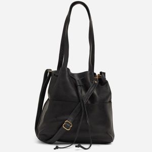 PARKER CLAY EMMA BUCKET BAG